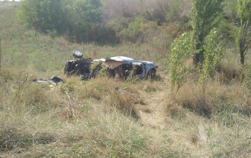 Accident mortal în Timiș, provocat de un adolescent fără permis. Băiatul ar fi furat mașina