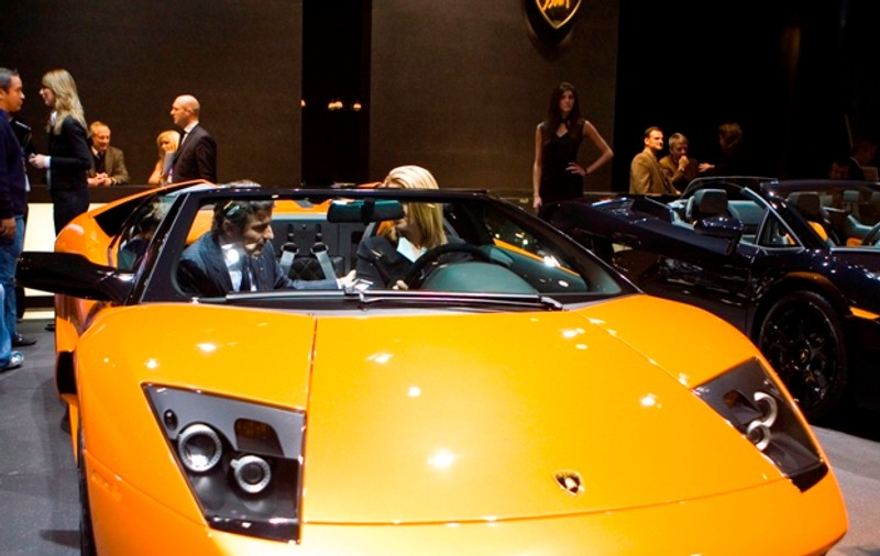 Culmea ghinionului! A câştigat un Lamborghini, după care a făcut accident cu el