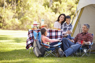 Lucruri necesare pentru camping cu cortul