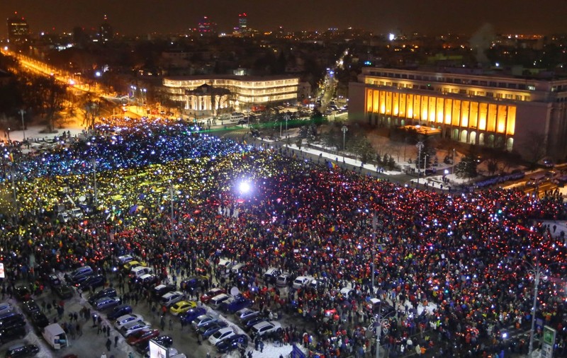 Scandalurile politice ale anului 2017: De la OUG 13 și ”Altă întrebare”, la bătaia dintre Palada și Goțiu