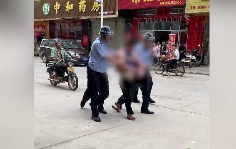 Un mort și 17 răniți, după un atac cu cuțitul într-o grădiniţă, în China