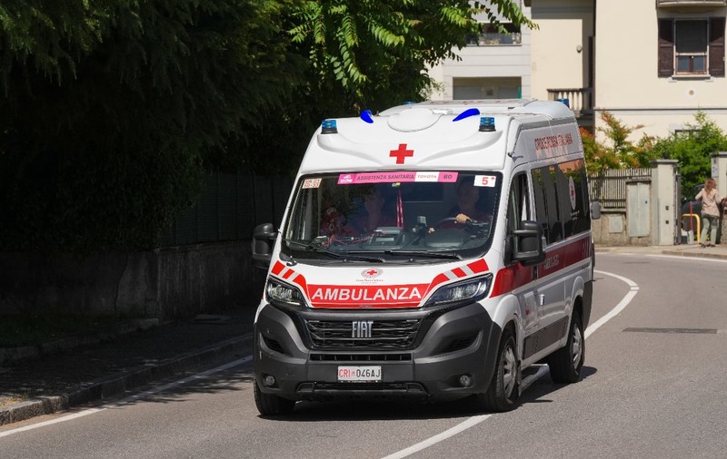 Un primar abia ales și șeful poliției din oraș s-au luat la bătaie la prima ședință în care s-au întâlnit și au ajuns apoi la spital, în Italia