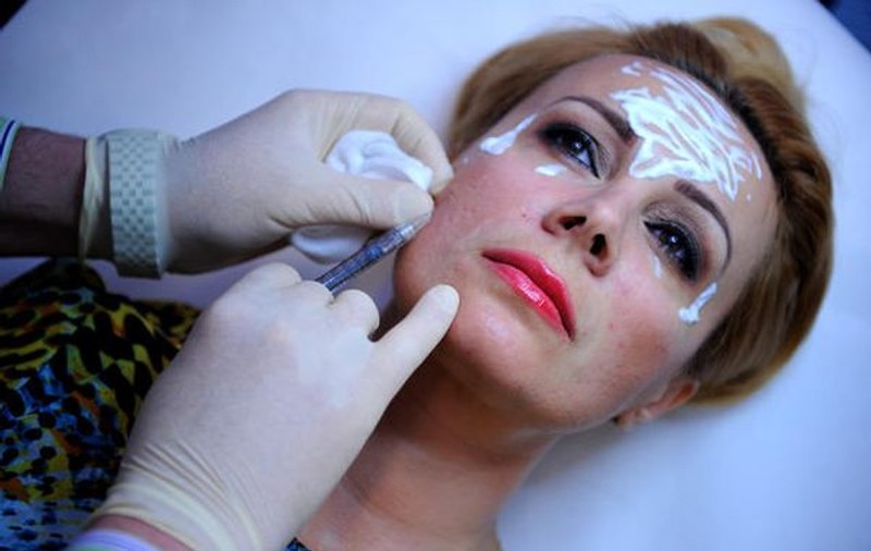 Dana Săvuică și-a injectat botox înainte de cea de-a 19-a lună de miere