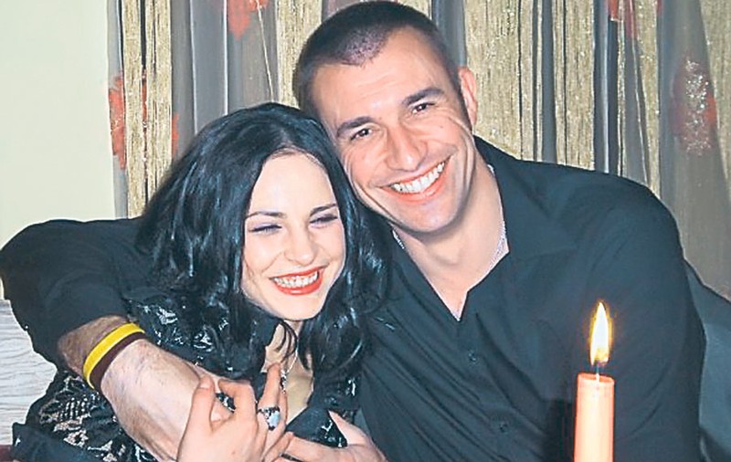Corina Ungureanu s-a combinat cu un bancher