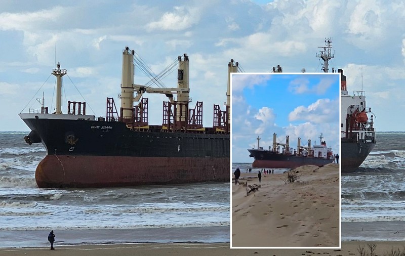 Un uriaș vapor a fost luat de valuri din portul rusesc Taman și a eșuat după două ore pe o plajă a Mării Negre