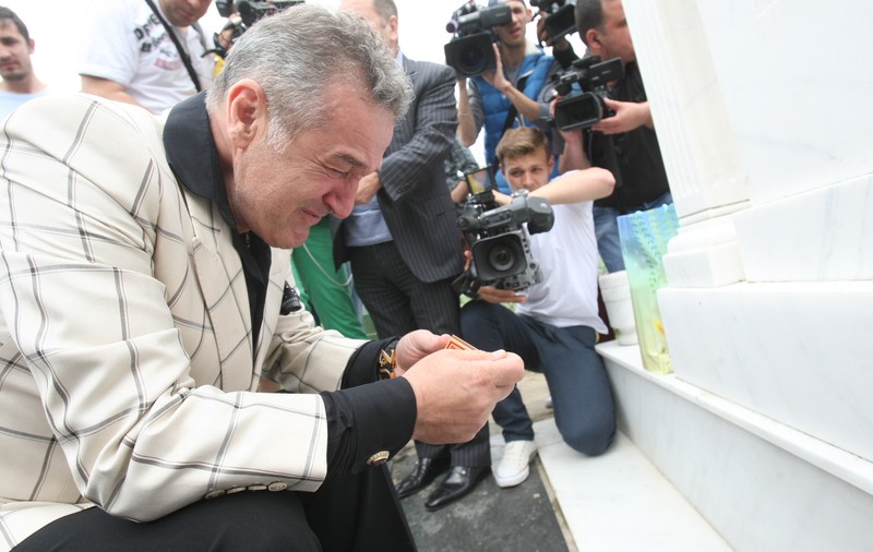 Gigi Becali, în scandal cu Adrian Mutu: ”Care e problema lui?”