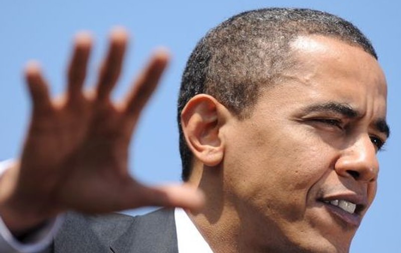 Încep gafele: Obama şi-a mulţumit sieşi