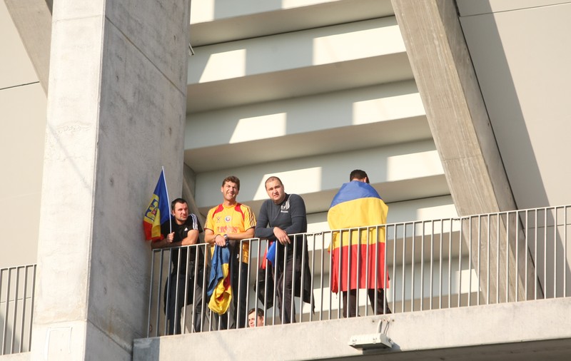 Metroul va avea program prelungit în noaptea de joi spre vineri! Aveți încredere, anunțul a fost făcut de această dată către Metrorex, nu de FRF! Se încearcă evitarea situației scandaloase de la partida cu Grecia