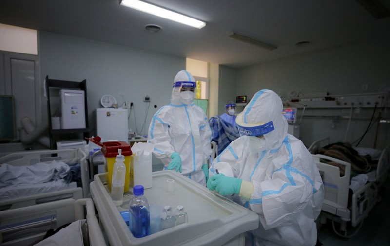 Conducerea spitalului din Caracal, trimisă în judecată de DNA pentru acordarea nelegală de stimulente în pandemie