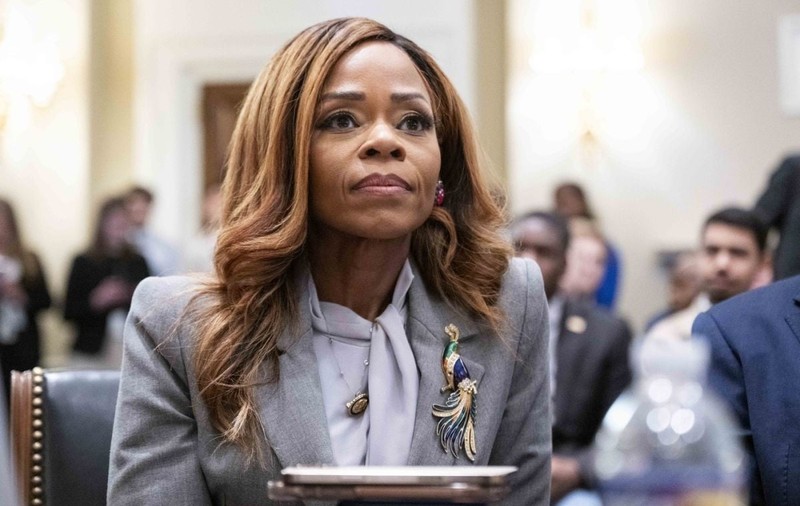 Un congresmen american a furat cinci milioane de dolari de la FEMA pentru a fi reales și a cumpărat un inel cu diamant