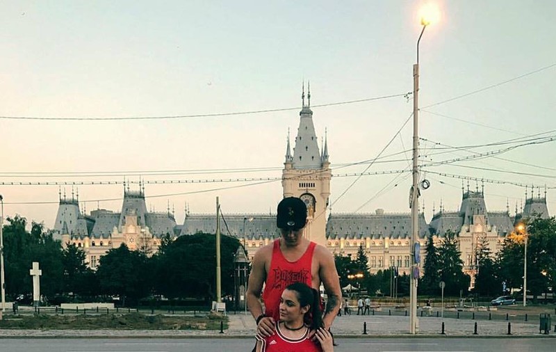 Fiica Andreei Esca și Mario Fresh au împlinit un an de relație. Băiatul „adoptiv” al lui Velea a făcut anunțul public