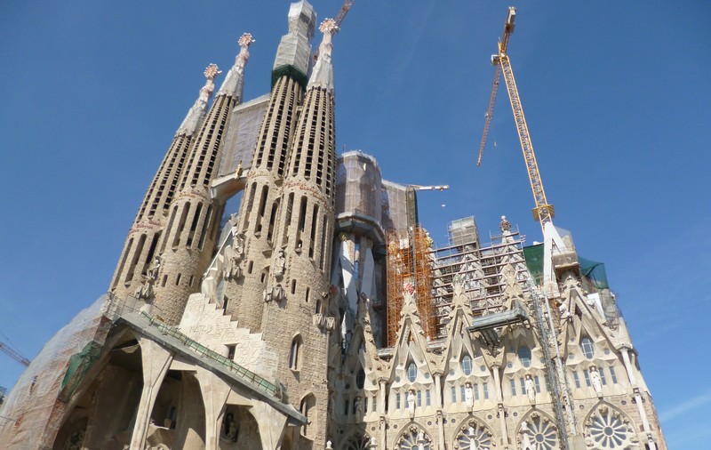 Sagrada Familia din Barcelona nu are autorizație de construcție! Milioane de turiști vor fi afectați anual de decizia autorităților