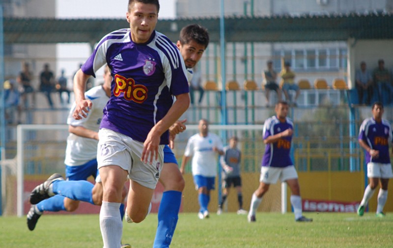 Alexandru Răuță acuză arbitrajul: ”A fost dat prea ușor penalty!”