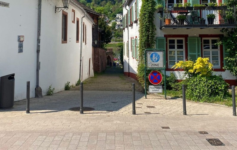 Un bărbat din Germania și-a răpit și torturat fosta iubită timp de 32 de ore: „A târât-o pe stradă, pe jumătate goală și plină de sânge”