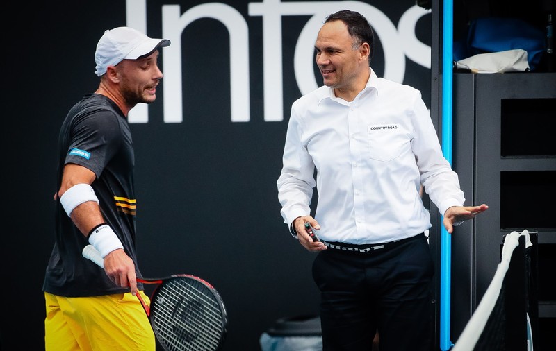 Ce i-a cerut un jucător de tenis unei fete de mingi, la Australian Open