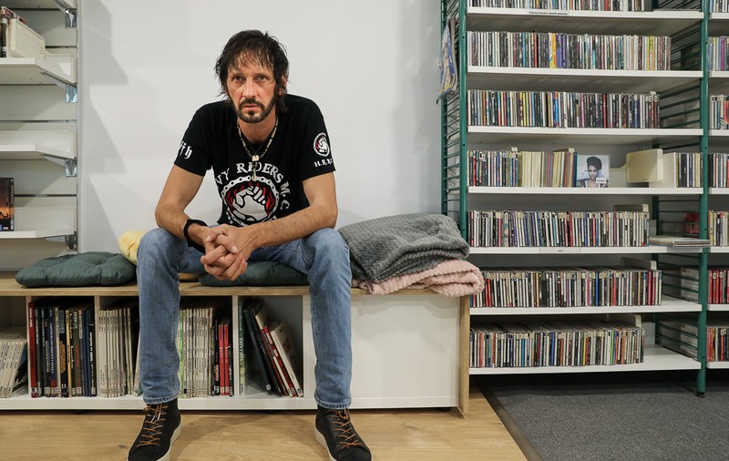INTERVIU cu actorul Bogdan Farcaș, premiat la TIFF 2021:  „Eu lucrez în meseria asta pentru 15 secunde de fericire, când îmi iese”