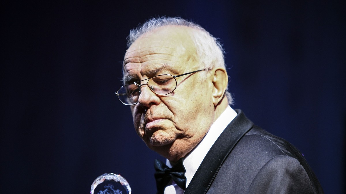 Cum se simte soția lui Alexandru Arșinel. "Nu poate să-și miște decât mâna dreaptă"