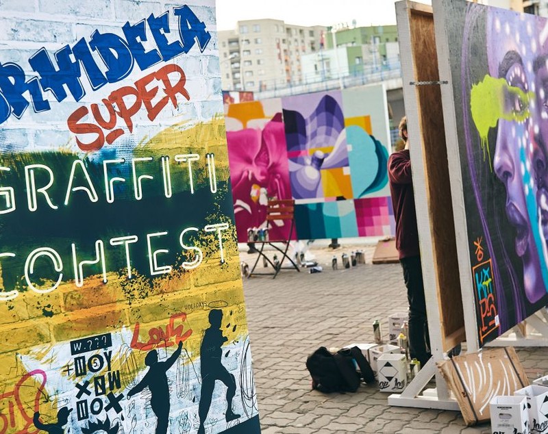 6 trupe de artisti urbani s-au duelat in opere de graffiti in parcarea Centrului Comercial Orhideea! Cei mai cunoscuti grafferi din Romania au jurizat spectaculosul concurs!