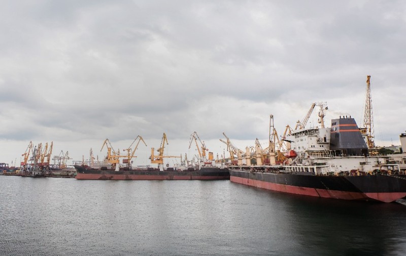 Conflictul prelungit din Ucraina, aflat în al cincilea an, continuă să amenințe grav piețele globale de alimente. 