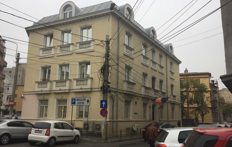 RISE: Fiica șefului Oficiului de Prevenire a Spălării Banilor a obținut jumătate de milion de euro de la Tel Drum