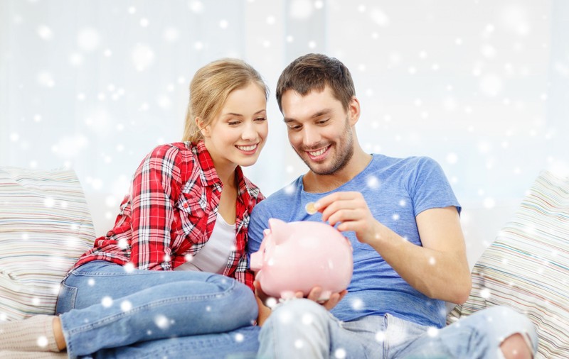Cum să-ți rotunjești bugetul pentru sărbători. Trucuri de economisit acasă