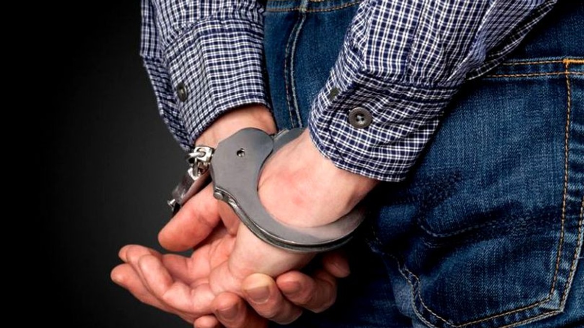 Tâlhar prins de trecători după ce a prădat o bătrână de un lanț de aur, la Timișoara