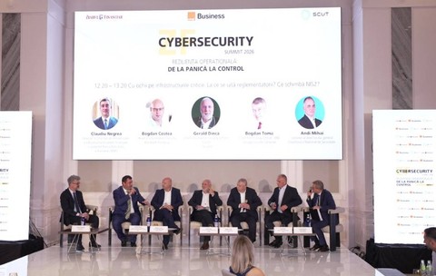 Scena de la evenimentul „Reziliența operațională: de la panică la control”, co-organizat de Orange Business.