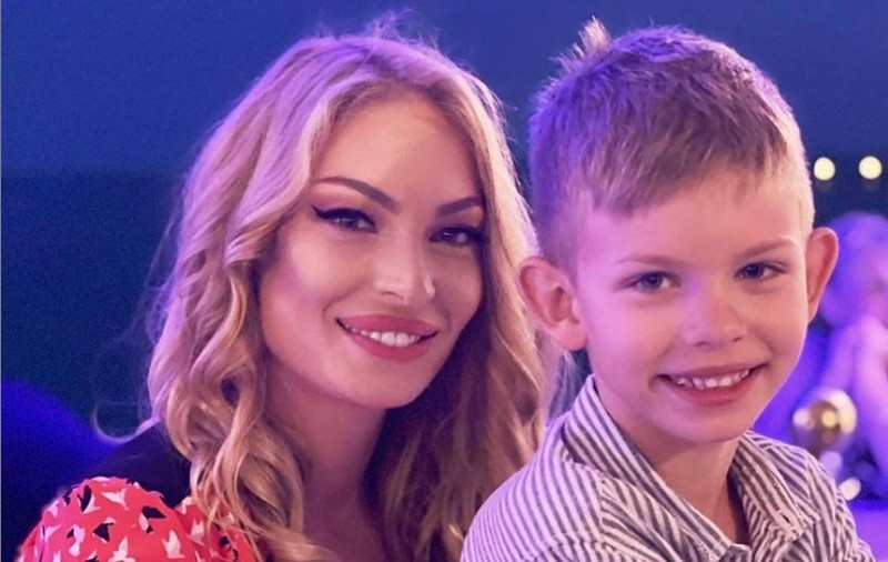 Valentina Pelinel și-a dus fiul în America. Cum l-a pozat pe Milan și ce locuri au vizitat împreună
