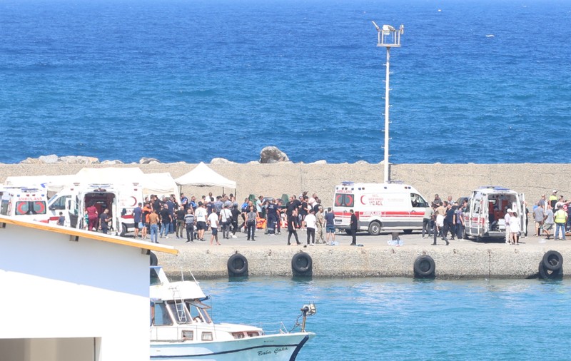 Un feribot cu aproximativ 270 de persoane la bord a naufragiat în largul Ciprului: opt oameni au murit și alți 17 sunt dispăruți / Nu există români printre victime