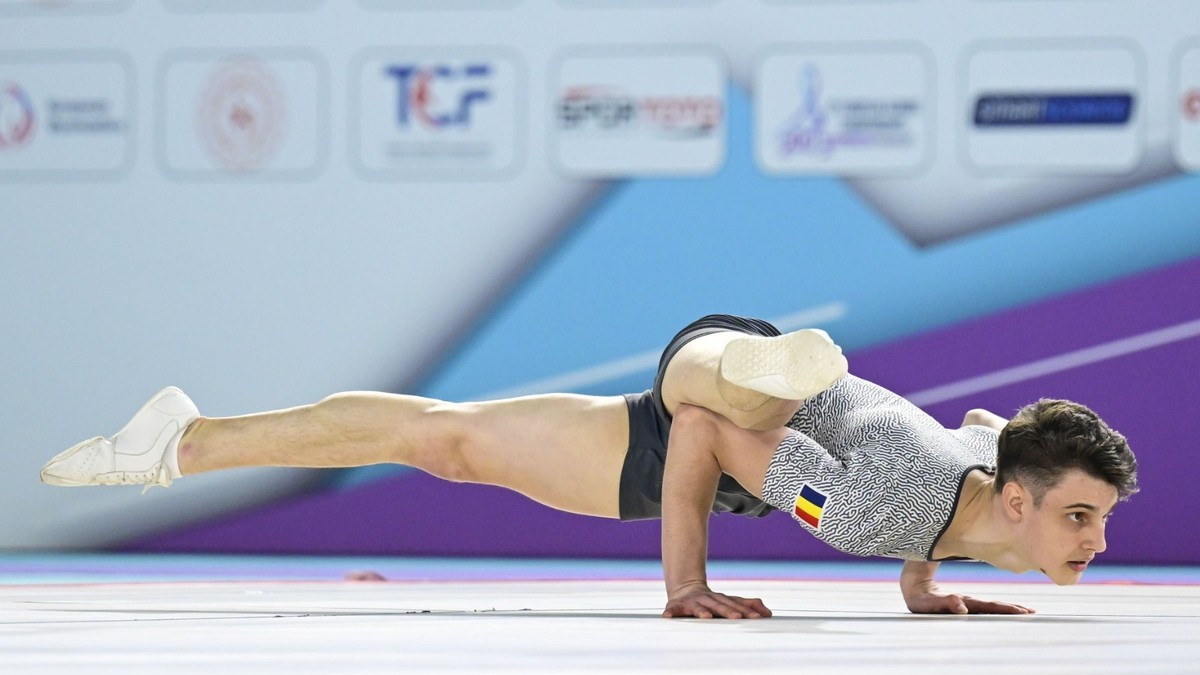 Leonard Manta este multiplu campion european la gimnastică aerobică, proaspăt medaliat cu bronz la Campionatele Mondiale de Gimnastică Aerobică de la Pamplona, Spania. Foto: Gettyimages