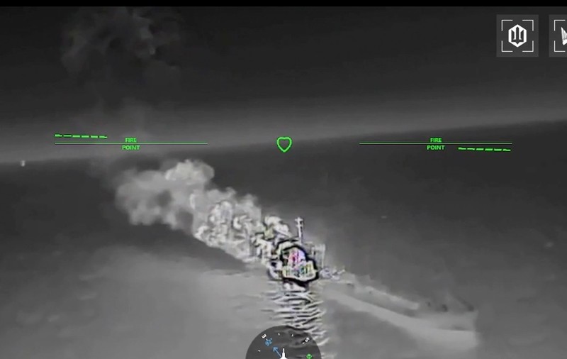 20 de nave din flota-fantomă a Rusiei au fost lovite cu drone, într-o singură noapte, în Marea Neagră: „Prima rundă a bătăliei navale s-a încheiat”