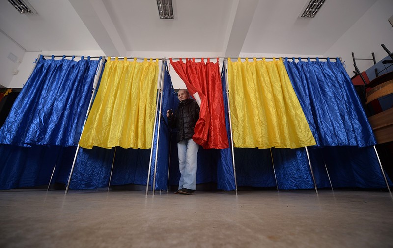 A început campania electorală pentru alegerile prezidenţiale. Ce reguli trebuie să respecte candidaţii pentru funcţia supremă în stat