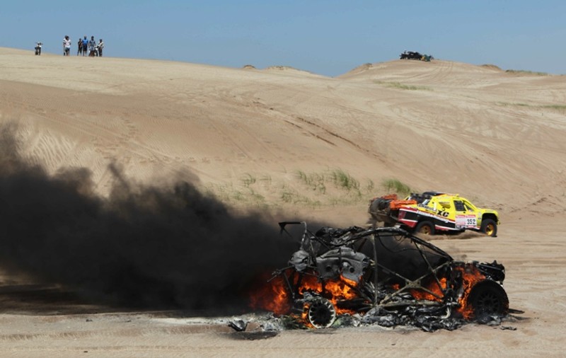 Raliul Dakar, însângerat din prima zi! Au murit 3 oameni!