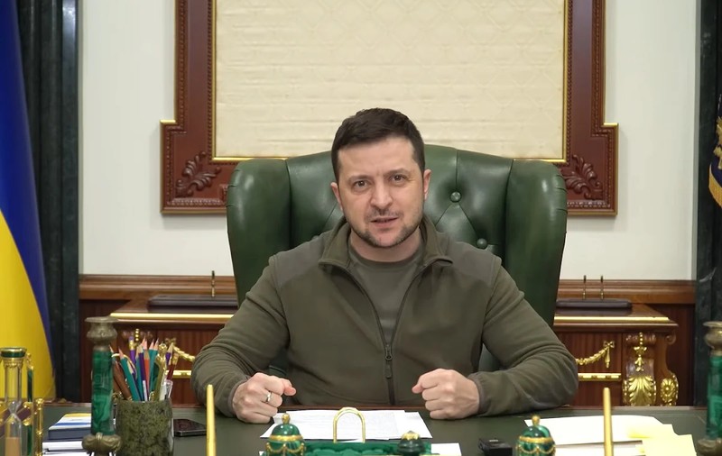 Președintele Zelenski cere europenilor şi SUA sprijin militar: „Nu putem doborâ rachetele rusești cu puști și cu mitaliere”