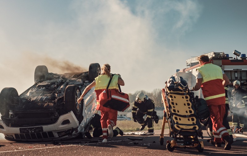 Ce înseamnă când visezi accident de mașină