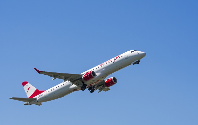 Cursa Viena-Iași nu a putut ateriza pe aeroport din cauza furtunii. Zborul a fost redirecționat către Budapesta