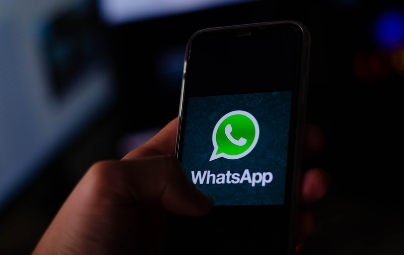 WhatsApp introduce o nouă funcție ce rezumă mesajele necitite prin AI. În ce țară va fi disponibilă