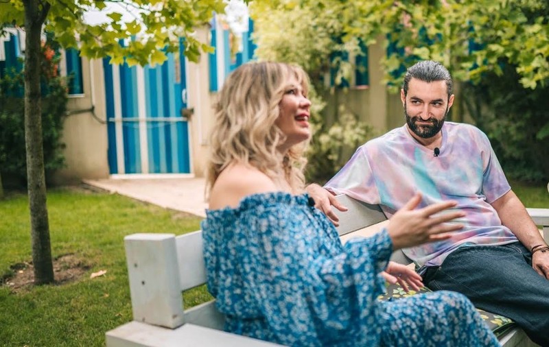 Smiley și-a scos fetele la plimbare în a doua zi de Paște. „Noi trei și pădurea”