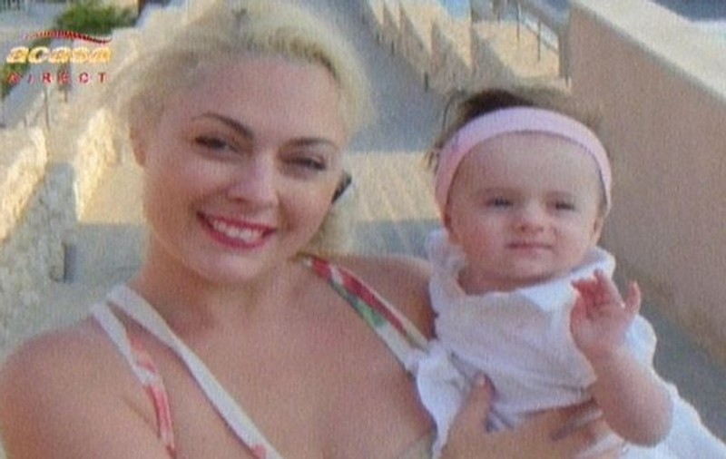 Giulia Nahmany și-a dus fiica în vacanță, în Grecia