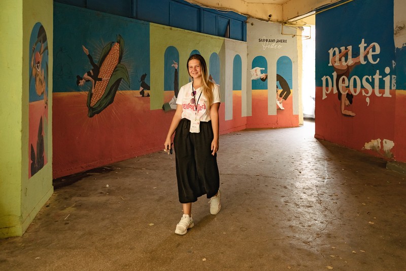 În timpul festivalului Ideo Ideis, o dată pe an, orașul Alexandria capătă mai multă culoare