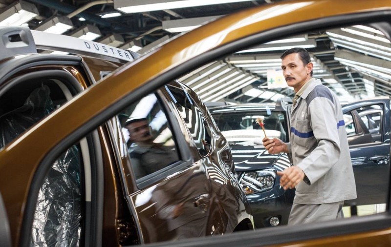 Industria auto românească a scăzut cu 13% în aprilie 2025