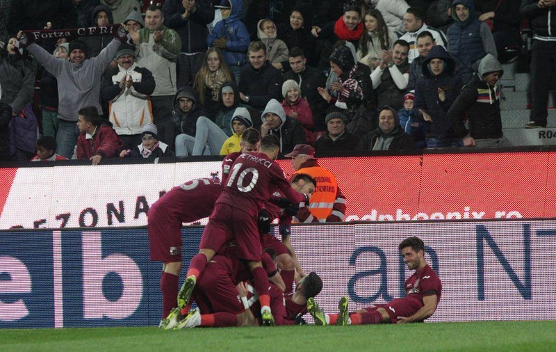 Cupa României, semifinale: CFR Cluj - ASA Tg. Mureș 2-0. Cristi Bud aduce calificarea. Finală cu Dinamo