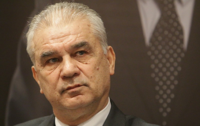 Anghel Iordănescu a desfiinţat naţionala Under-19