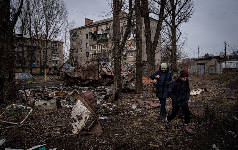 Război în Ucraina, ziua 369 | „Situația din Bahmut devine tot mai dificilă”, recunoaște Zelenski