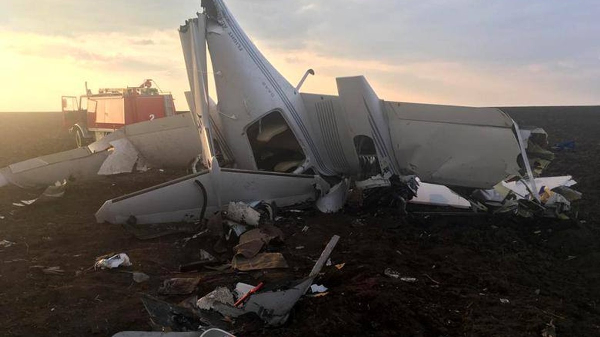 Un avion de instrucție s-a prăbușit la Tuzla