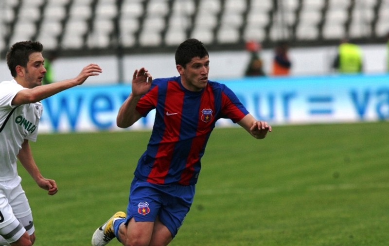 Steaua se reuneşte joi