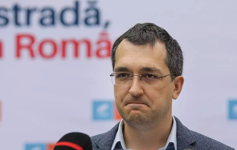 Vlad Voiculescu anunță că PSD a fost obligat în primă instanță să îi plătească daune morale de 25.000 de euro