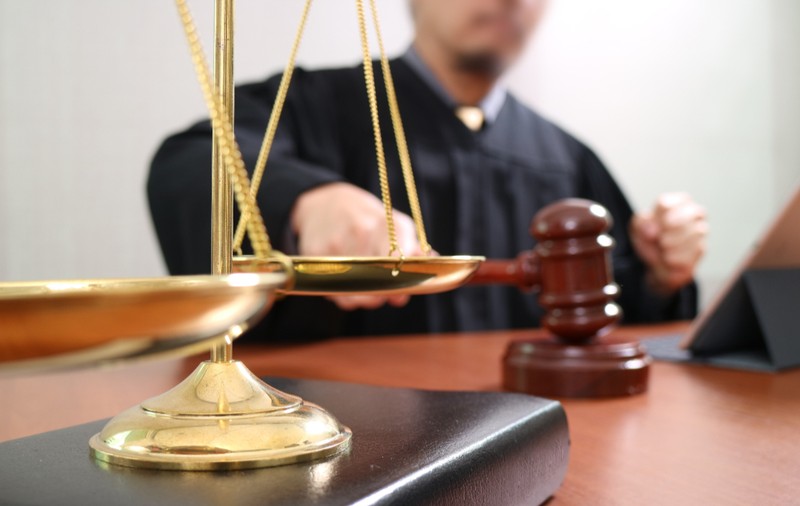 Un bărbat condamnat la peste șapte ani pentru viol a fost pus în libertate, în Germania, în urma unei greșeli a judecătorului