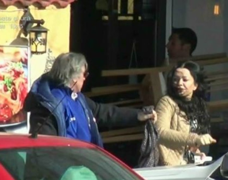 FOTO/ Ilie Năstase și Brigitte Sfăt s-au luat la bătaie pe stradă! Brigitte a depus din nou actele de divorț