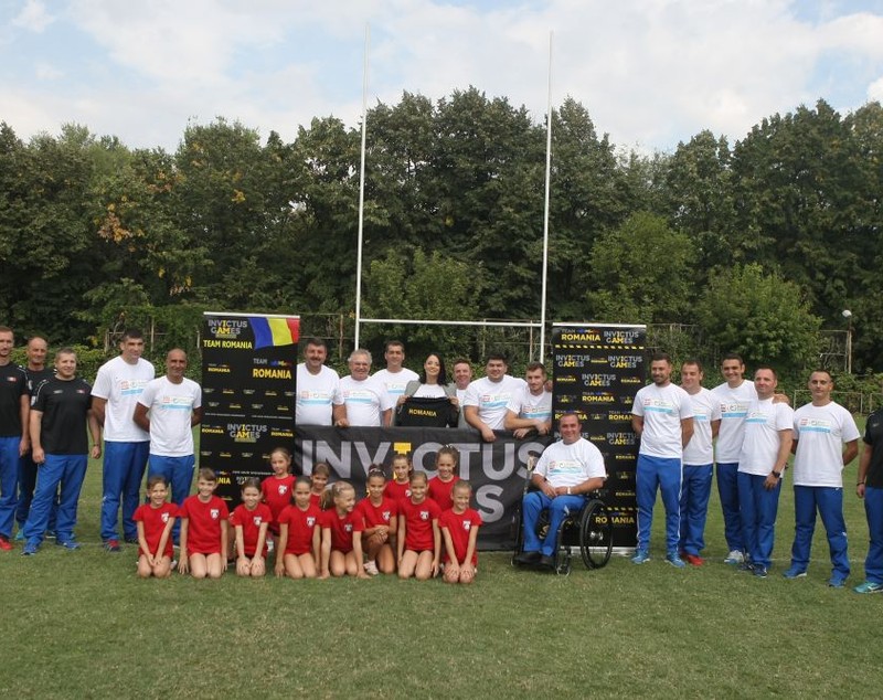 FOTO&VIDEO | Andreea Marin i-a prezentat pe eroii Invictus. Libertatea și Fundația Ringer au donat 10.000 de euro pentru soldații răniți în războaie